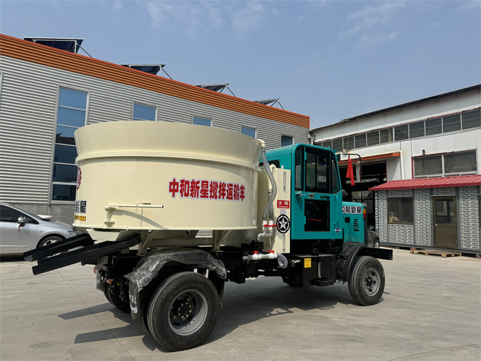 混凝土攪拌運(yùn)輸車（四不像）